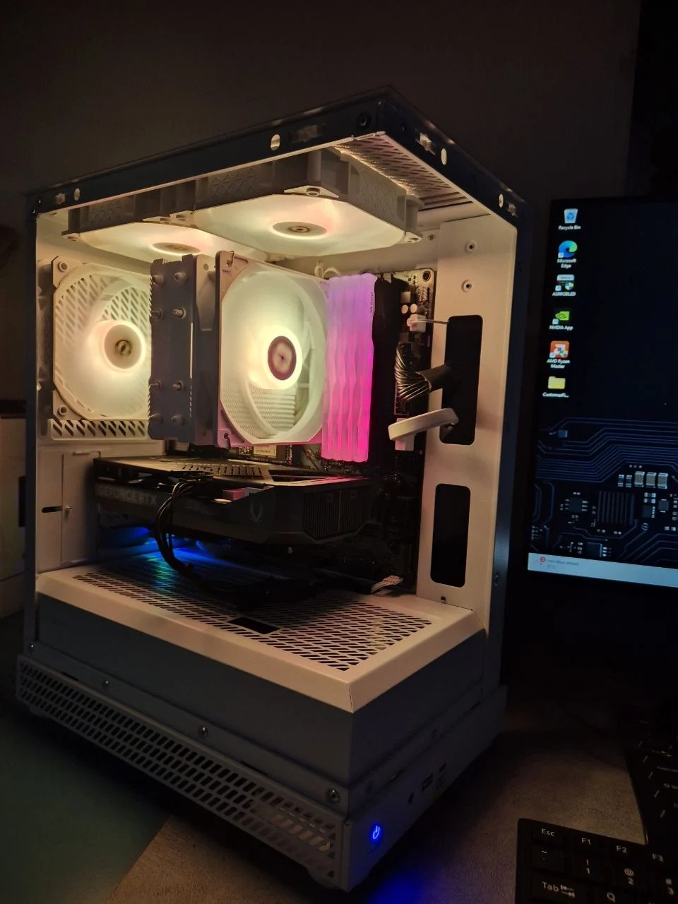 Desktop repair Singapore white PC completed and checked by DreamPC